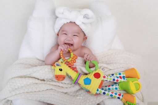 燕郊宝宝的口欲期